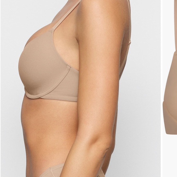 Skims Fits everybody t-shirt Bra 32DD - Picture 3 of 7